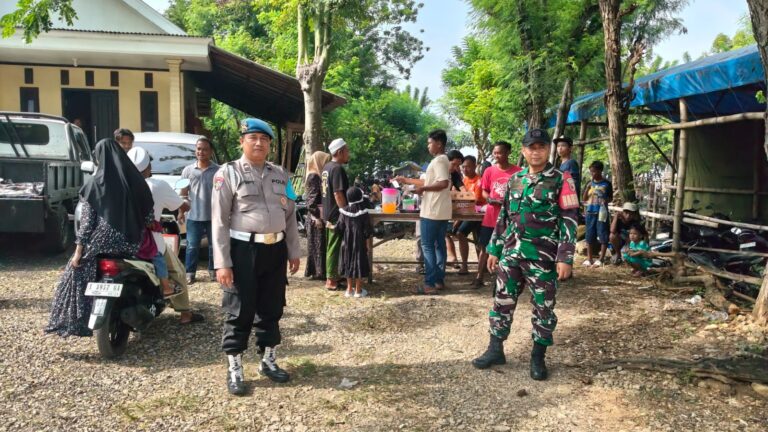 Tradisi Kemanten Perahu di Pantai Kesek, Wujud Syukur Nelayan Berlangsung Aman