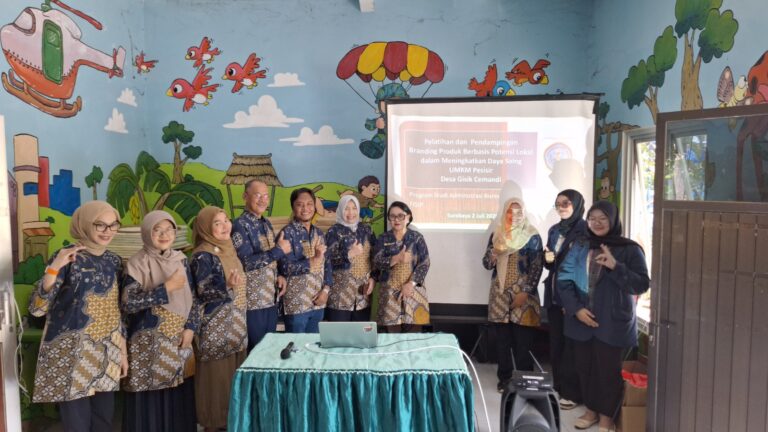 FISIP Universitas Hang Tuah Tingkatkan Daya Saing UMKM Pesisir Melalui Pelatihan Branding Produk Berbasis Potensi Lokal