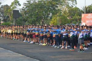 Semarak HUT TNI ke-81, Wadan Kodaeral XI Ikuti 5K Fun Run, Sinergi TNI-Polri dan Masyarakat Bergema di Merauke
